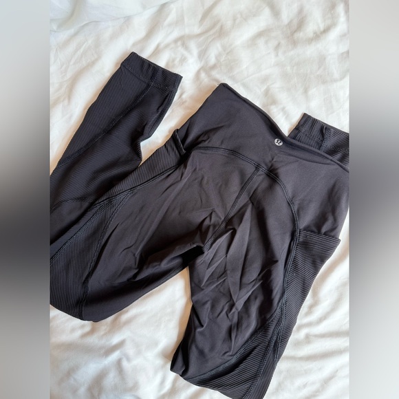 Lululemon Leggings - Picture 1 of 3